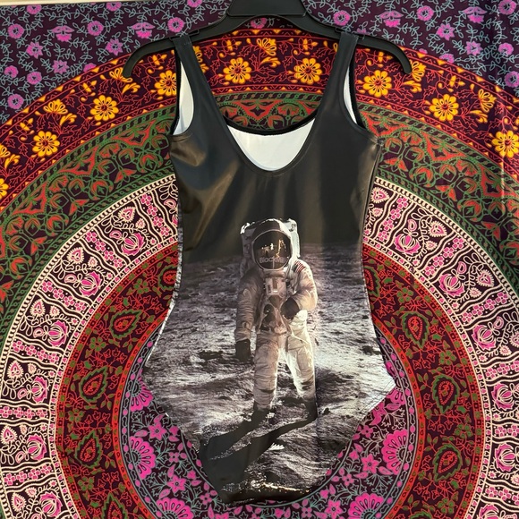 BlackMilk Clothing- The Moonwalker Swim- Size Medium- BNWT. Astronaut Swim - Picture 2 of 6
